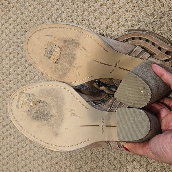 Women's Tan Peep-Toe Ankle Boots - Picture 3 of 3